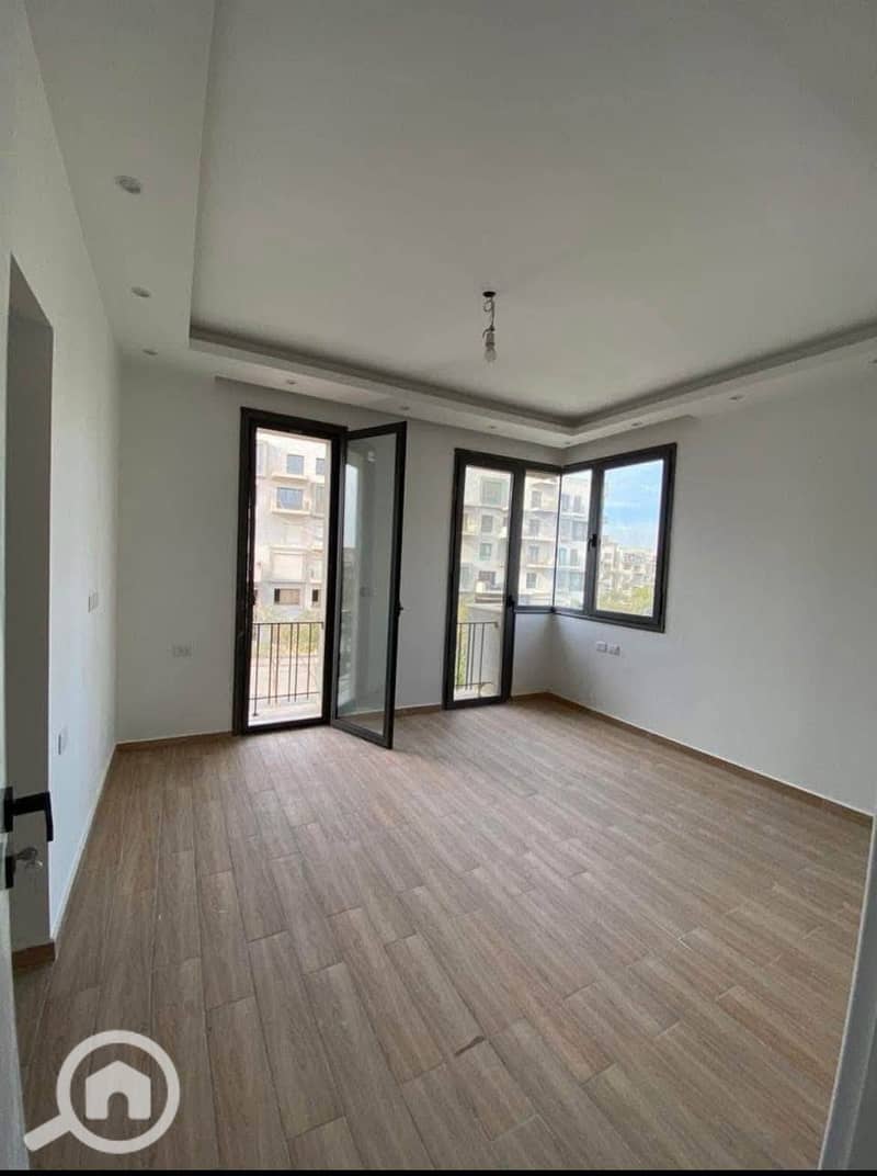 10 597813422_2513180422438219_5440858771539433571_n. jpg