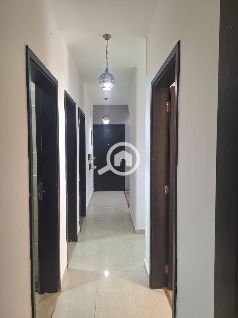 7 d630bd8f-6211-498c-b6ed-a99d7866badc. jpeg