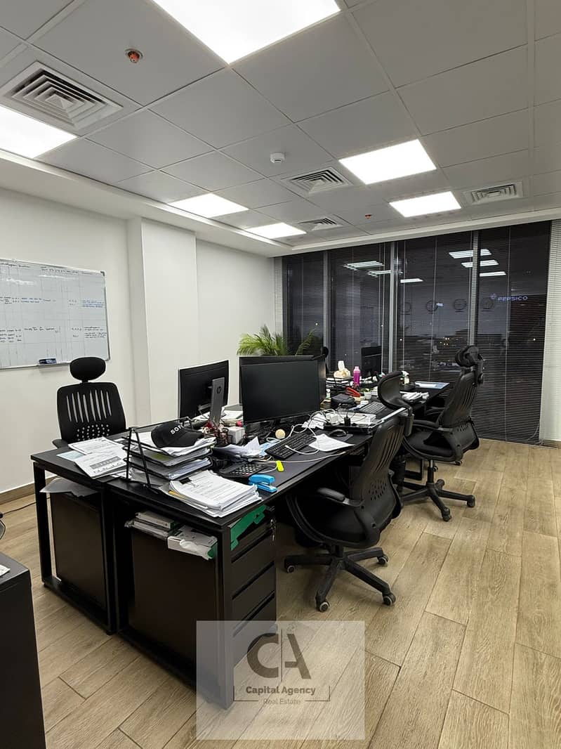 3 1721d3bc-0544-4b1e-b85b-109d84d74aa4. jpg