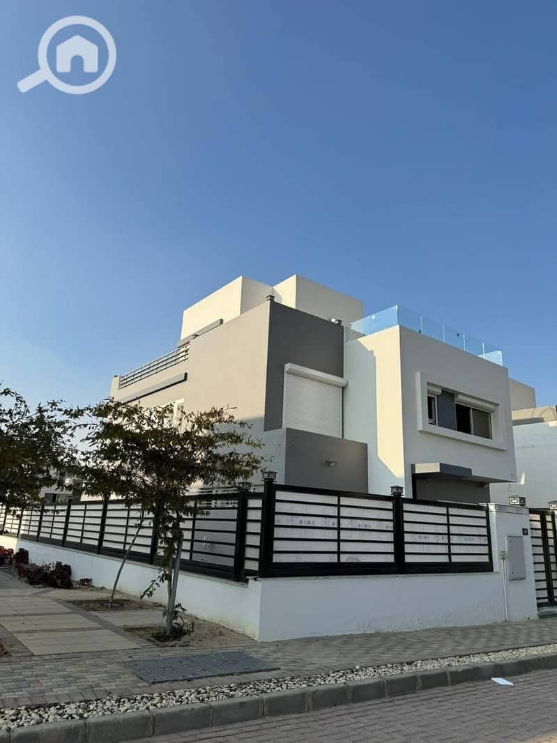 2 FB_IMG_1768857937125. jpg