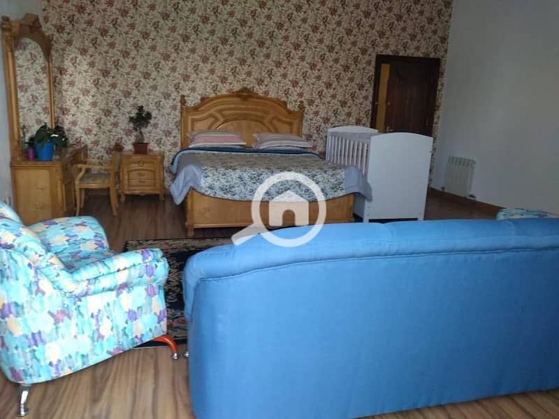 12 dc321edb-2a5e-4448-be6c-fdd0ab22adf9. jpg