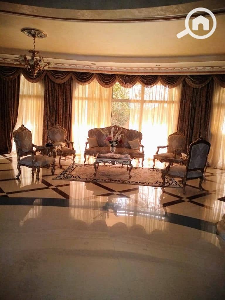 13 ce98a028-641d-44eb-824e-5ad0394b60ee. jpg