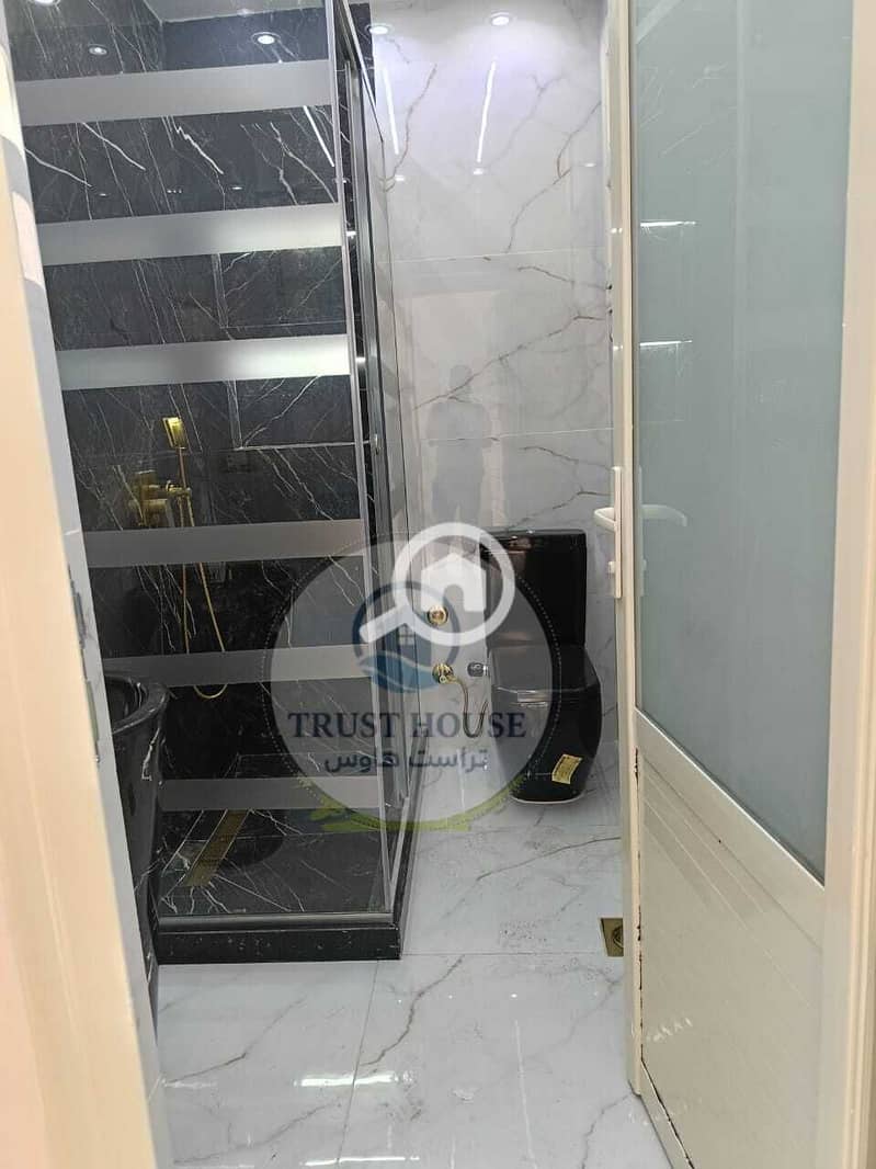 7 WhatsApp Image 2025-11-05 at 15.05. 41. jpeg