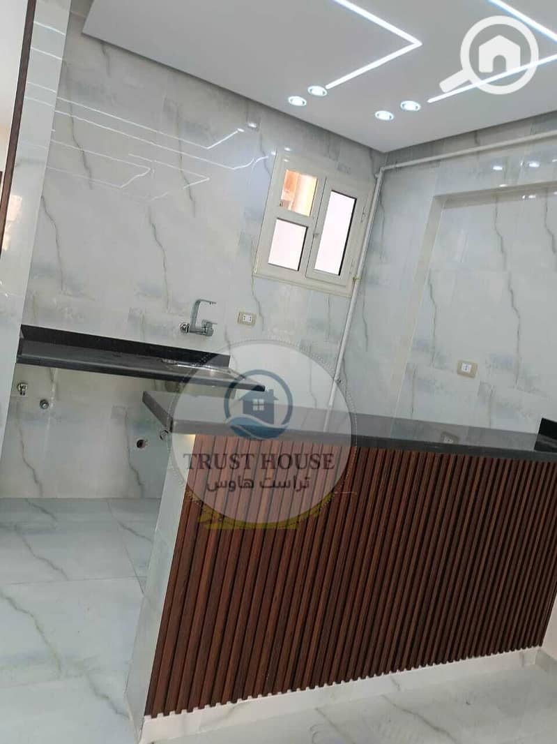 17 WhatsApp Image 2025-11-05 at 15.07. 07. jpeg