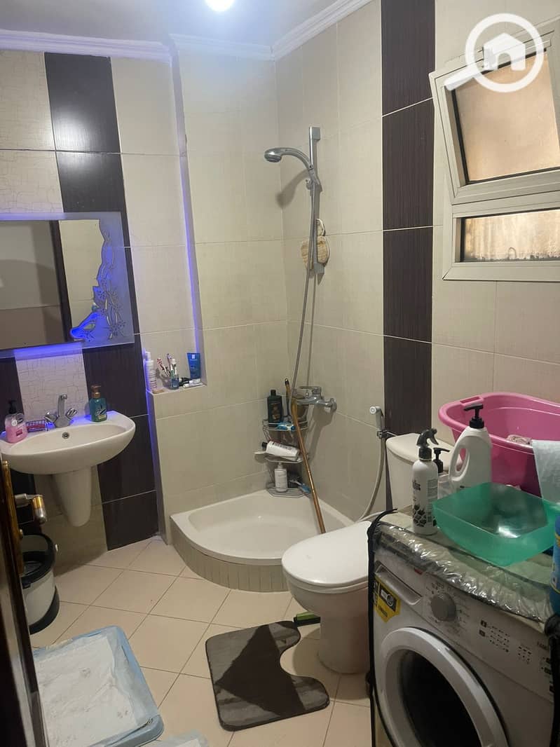 10 c807d364-d861-486c-b66a-29d8fd5e4530. jpg