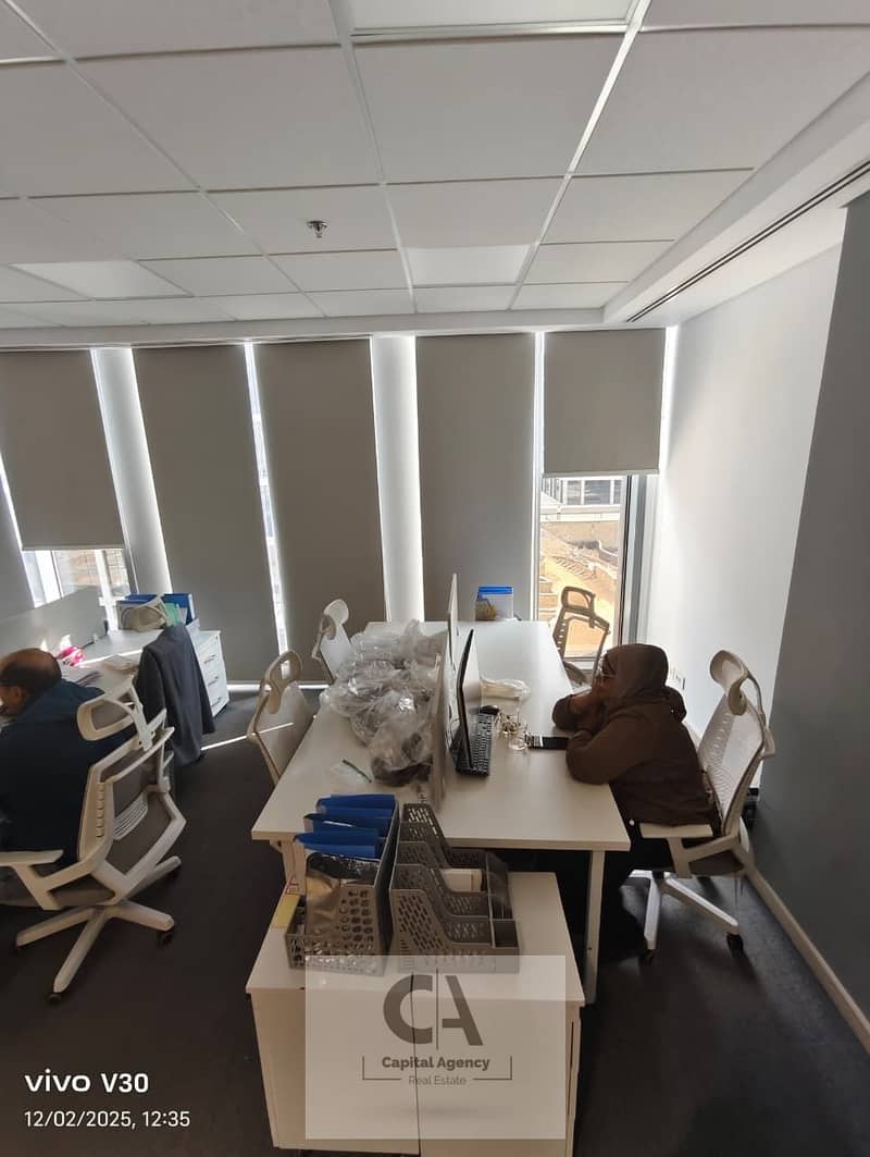 15 c81c68e2-b697-42ea-b05f-0e74037d7434. jpg