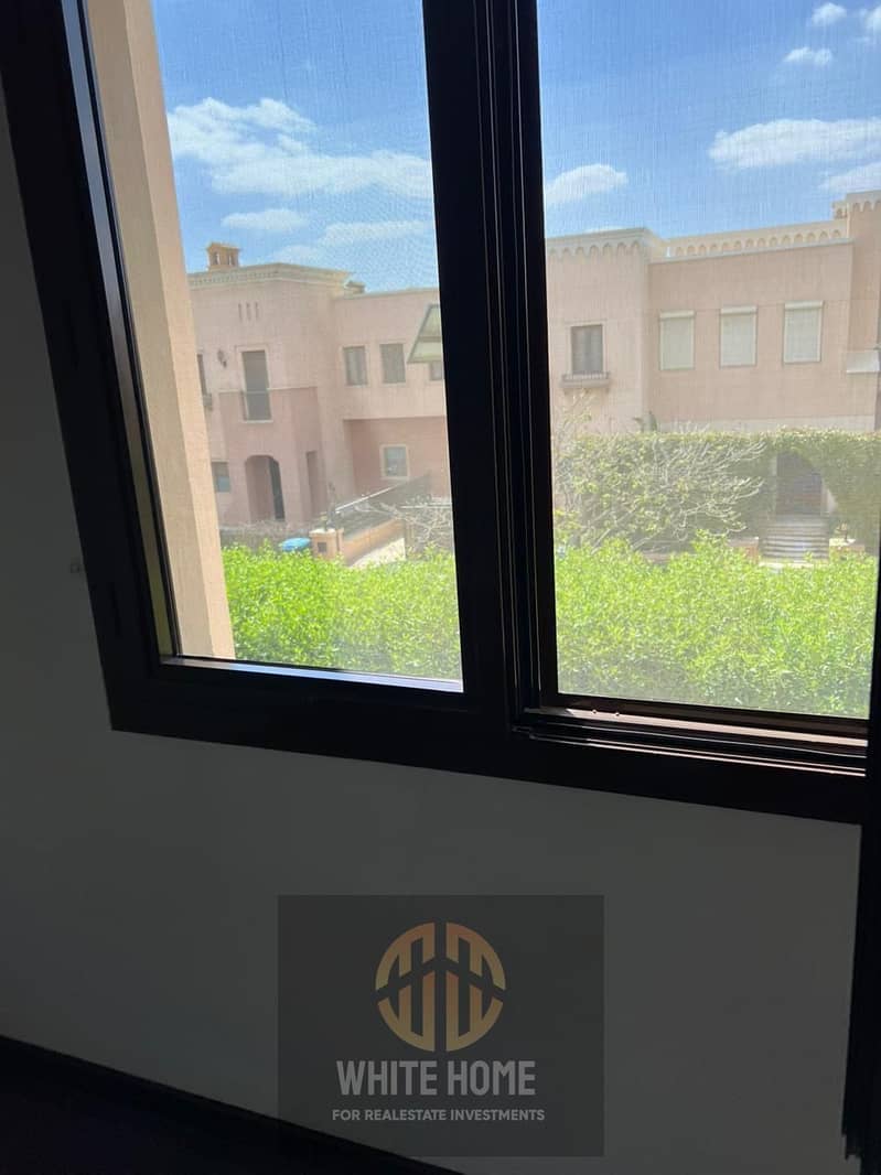 6 80b74c04-3144-4d69-99d7-287d8ac52bd3. jpeg