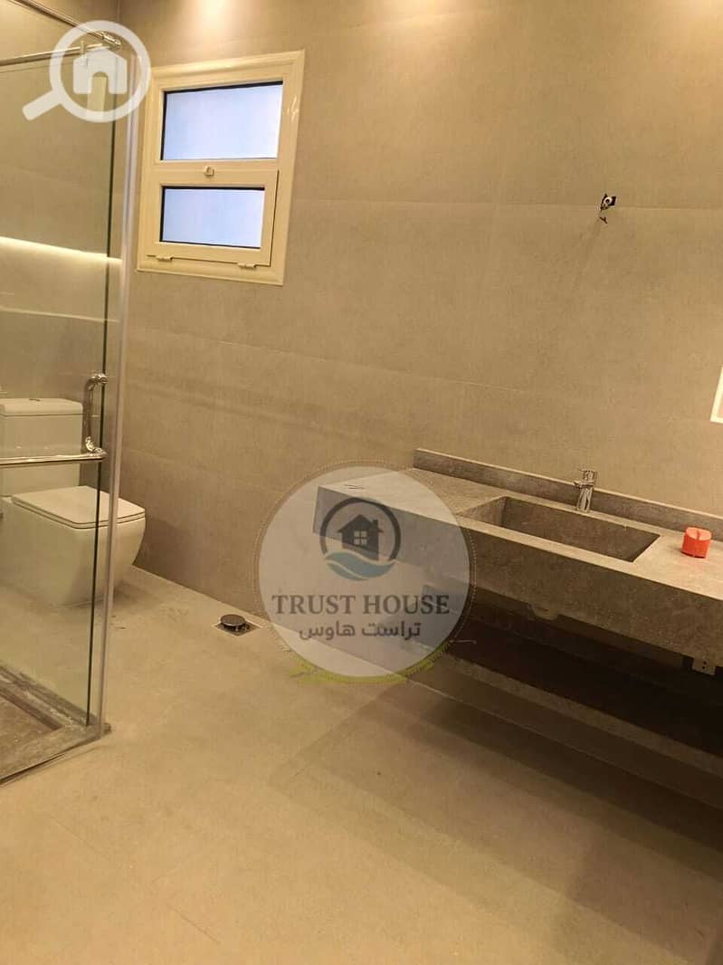 3 WhatsApp Image 2025-11-09 at 20.30. 10 (1). jpeg