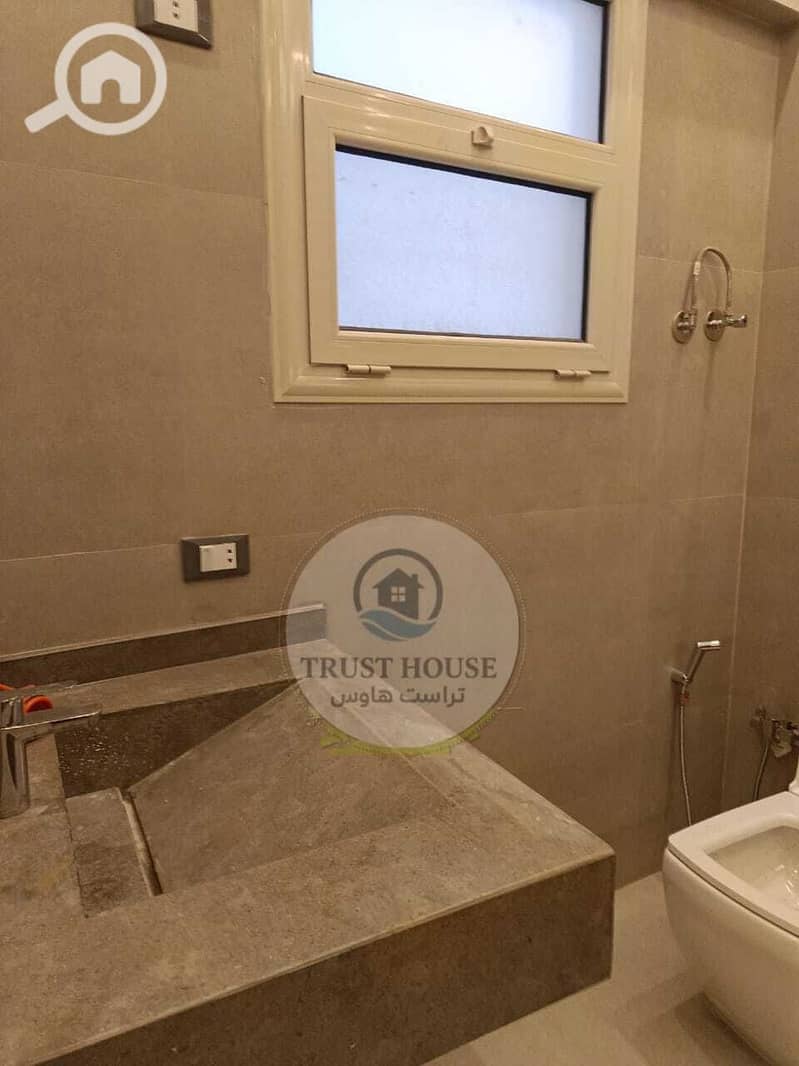 11 WhatsApp Image 2025-11-09 at 20.32. 34 (5). jpeg