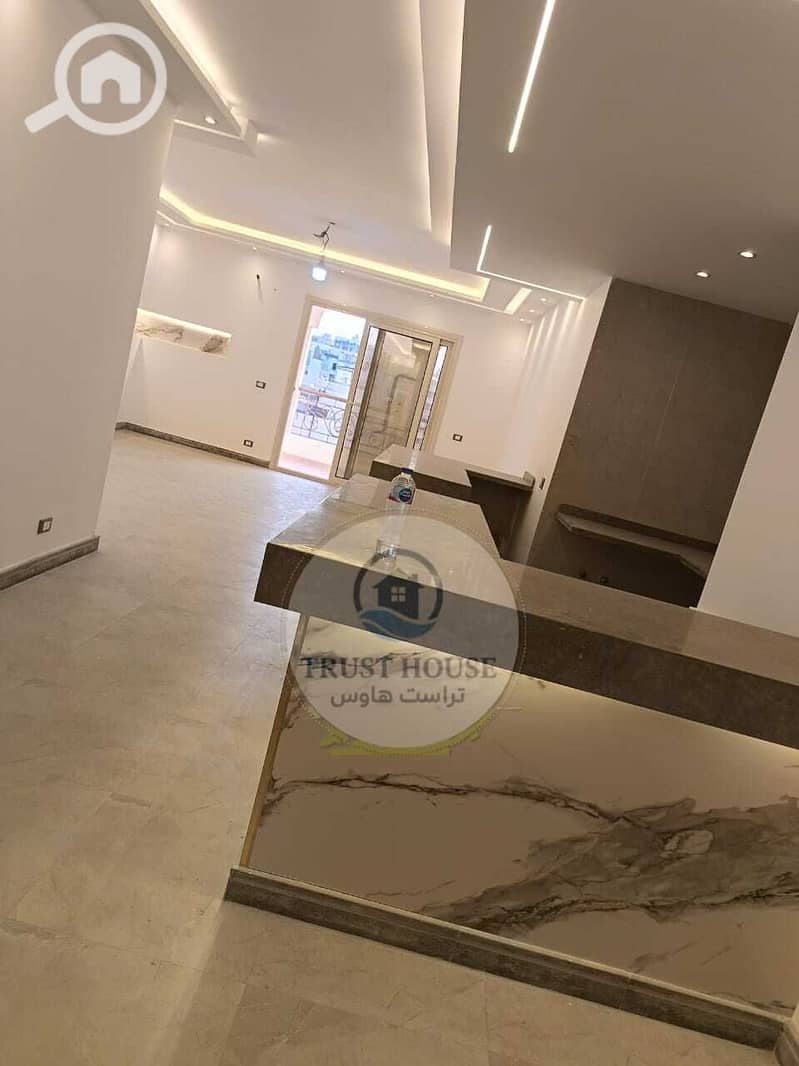 27 WhatsApp Image 2025-11-09 at 20.32. 39. jpeg