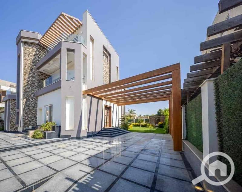 3 1e74d48c-cd45-41e2-8a0f-8d0df961094f. jpg