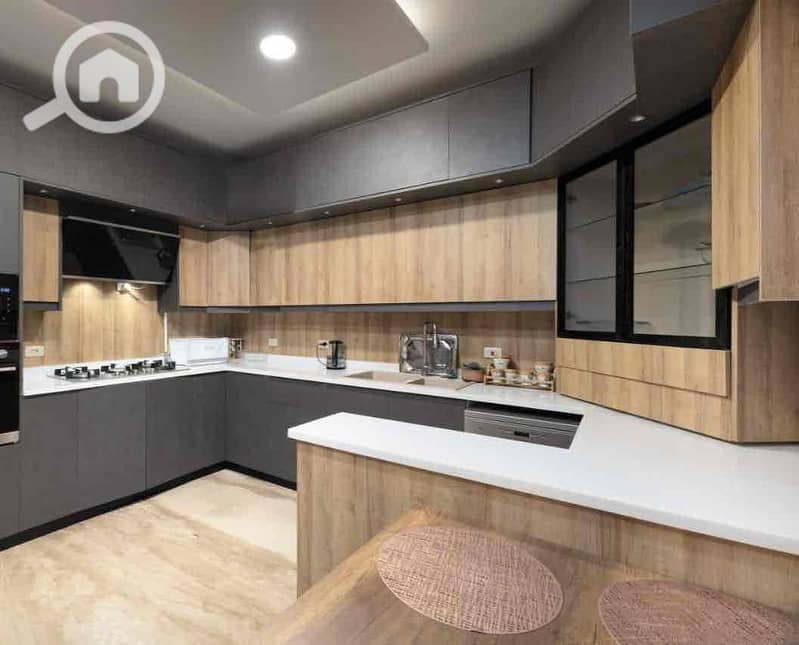 11 92e89227-185a-472a-90cb-6b2ef1a82459. jpg