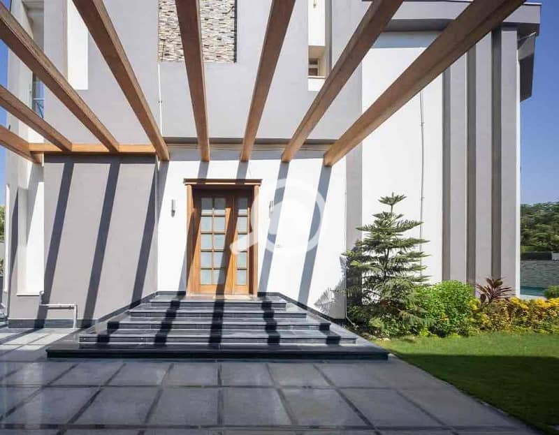 13 3ac214b8-f8e2-44e9-901d-9f7a1eb48ae8. jpg