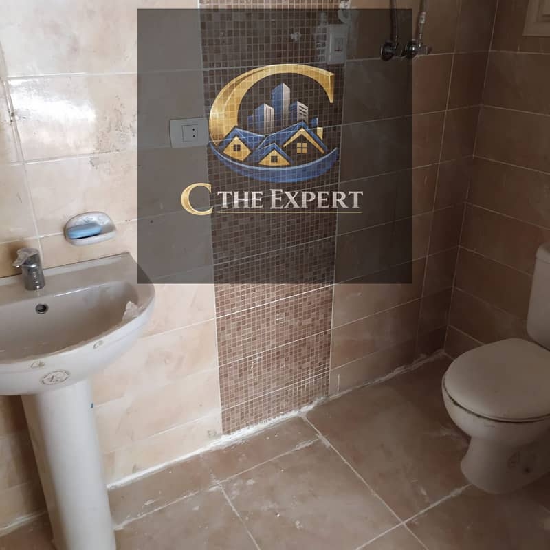 5 6775158893860_WhatsApp-Image-2024-12-31-at-18.58. 05_52641101. jpg