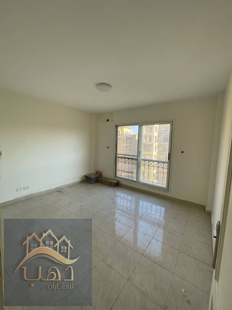 19 8db5a095-d641-4b0c-ac5f-2408a56c2ed8. jpg