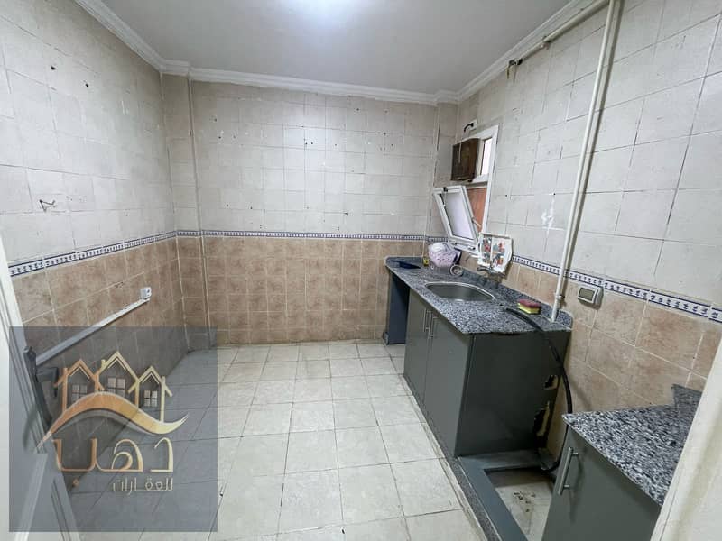 22 7b5245a8-271c-41b7-a67d-1bd77a4c8f98. jpg