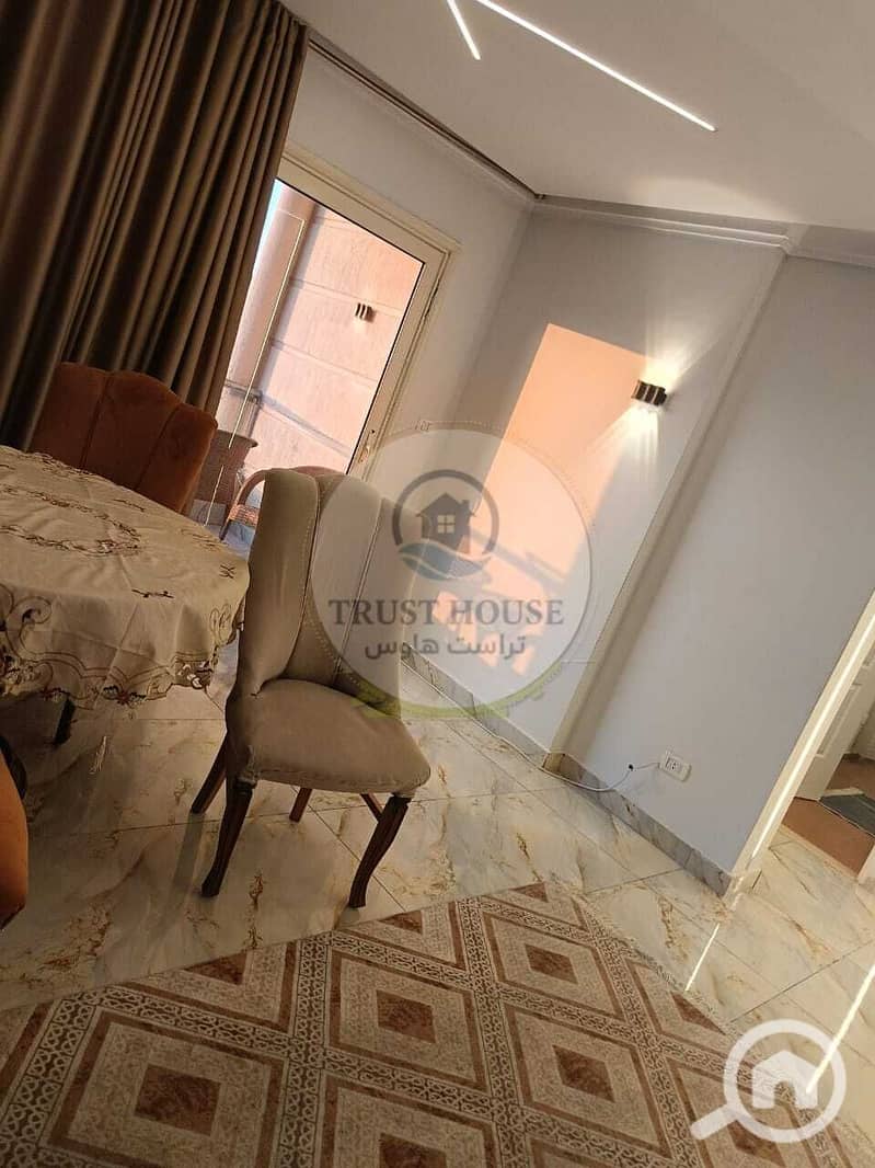 12 WhatsApp Image 2025-11-09 at 21.27. 45. jpeg