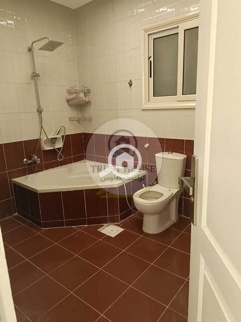 22 WhatsApp Image 2025-11-09 at 21.27. 51. jpeg