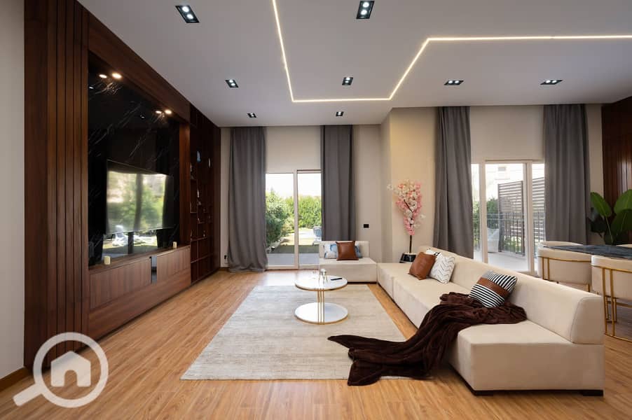 3 WhatsApp Image 2026-01-11 at 14.38. 02 (1). jpeg