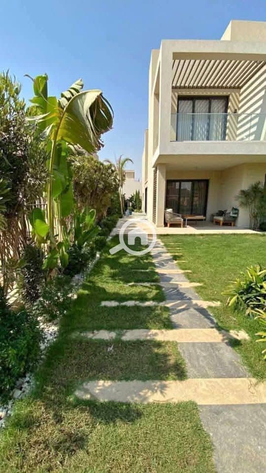 13 558812633_780839118063888_7132539656817989229_n. jpg