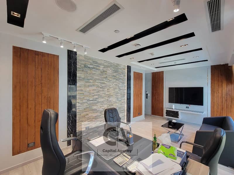 3 54ec990f-7b8c-4beb-ae4c-821c29427124. jpg