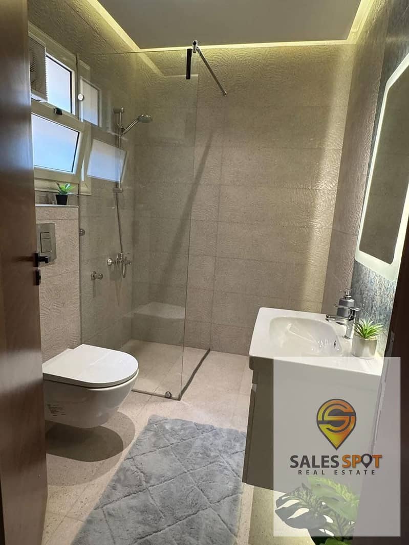 12 616036022_122308923680066435_4162287787748591136_n. jpg