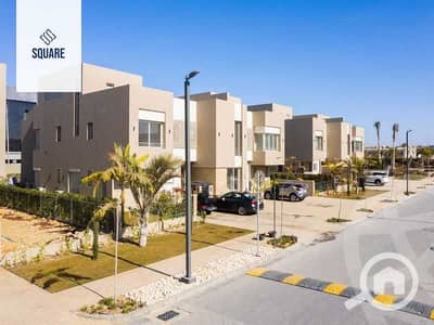 3 Bedroom Townhouse for Sale in 6th of October, Giza - 65e85bcc3021f653596845. jpg 3 Bedroom Townhouse for Sale in 6th of October, Giza - 65e85bcc3021f653596845. jpg