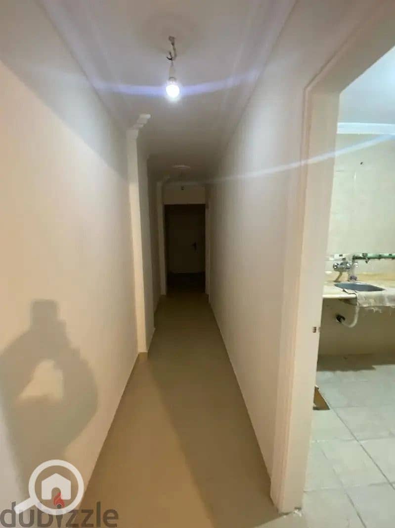 11 eb6c3812-38f9-41aa-a061-345e5ab08a85. jpg