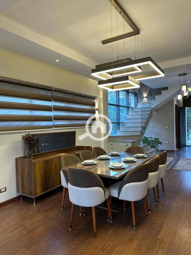 5 34f0eeff-a8ae-4521-b222-774168626f9e. jpg