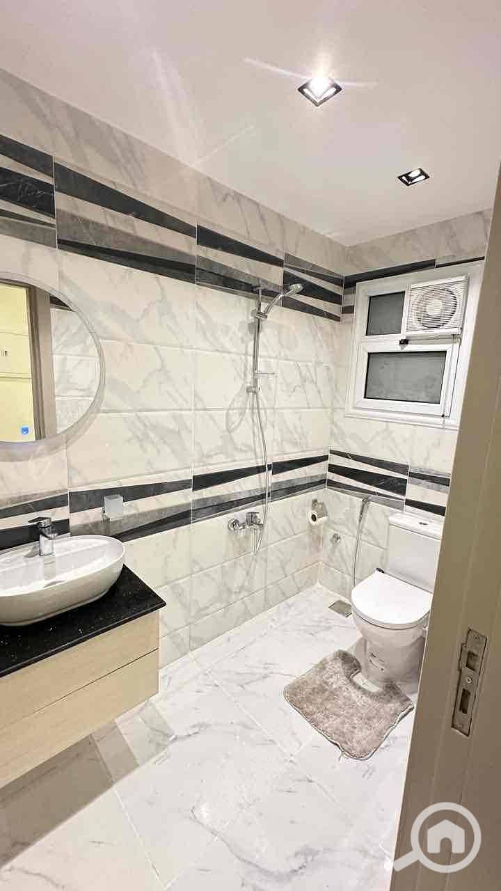 19 9b76f29f-6c33-4e82-963f-db566ba11378. jpg