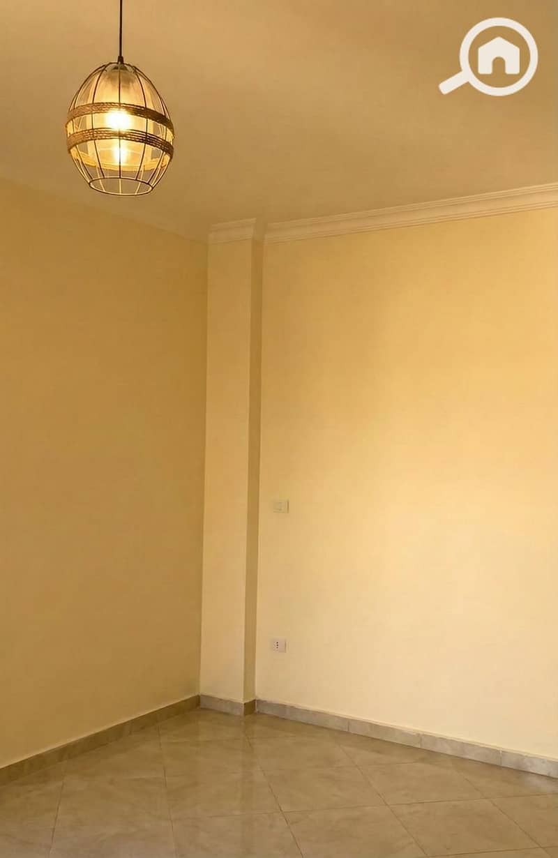 6 aebf578e-b301-4822-9ee4-7fcdf0c2692a. jpeg