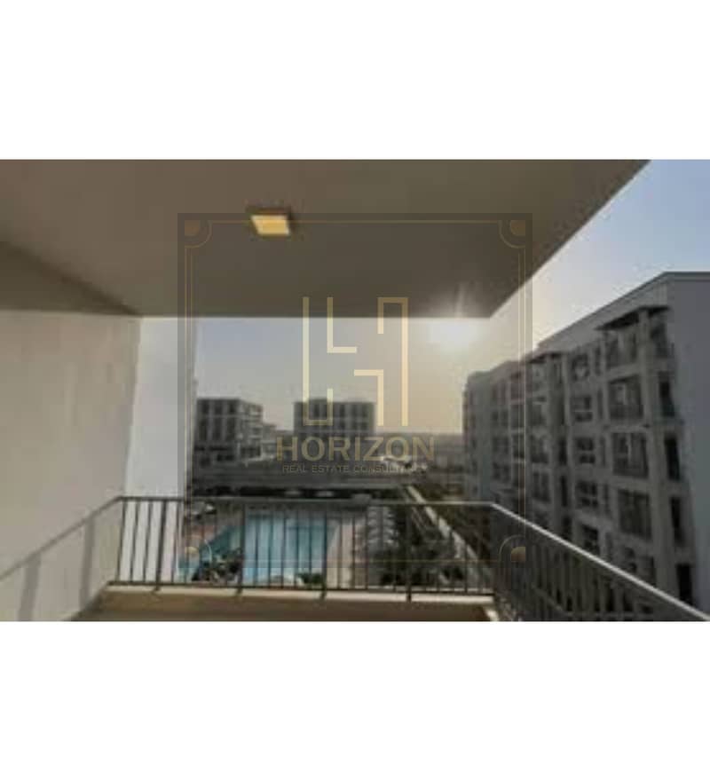 4 images (2). jfif. jpg