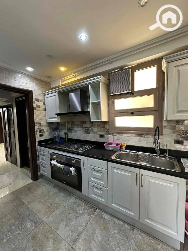 12 ddfb5142-9f0b-4010-ae67-c2ece61ebce1. jpg