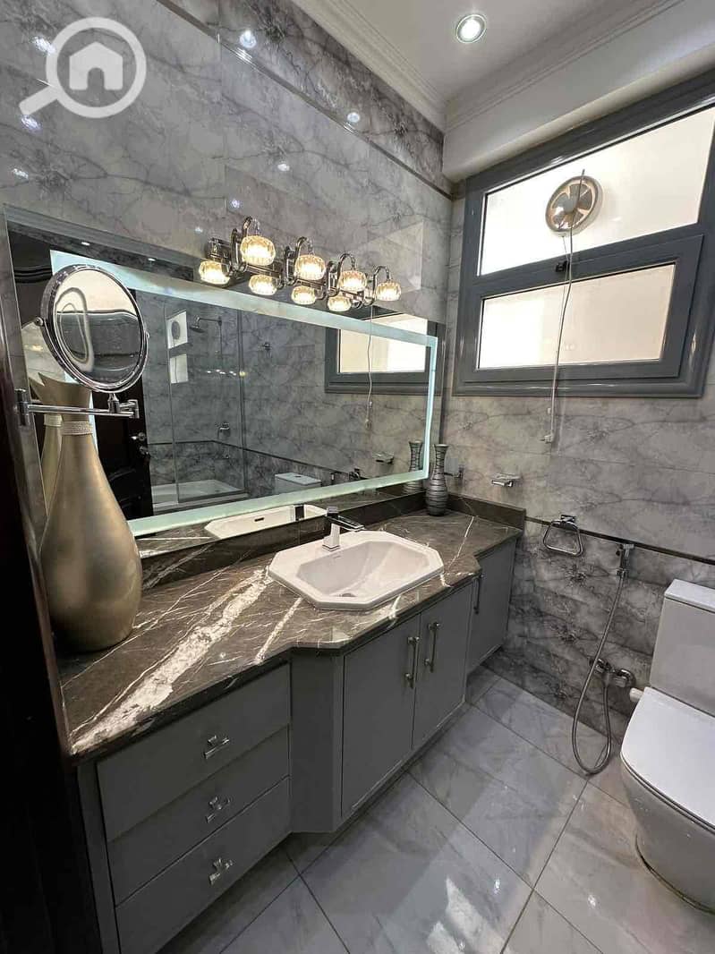 21 5a09d29f-b139-4dd0-bc8f-60c4bc47dfe9. jpg