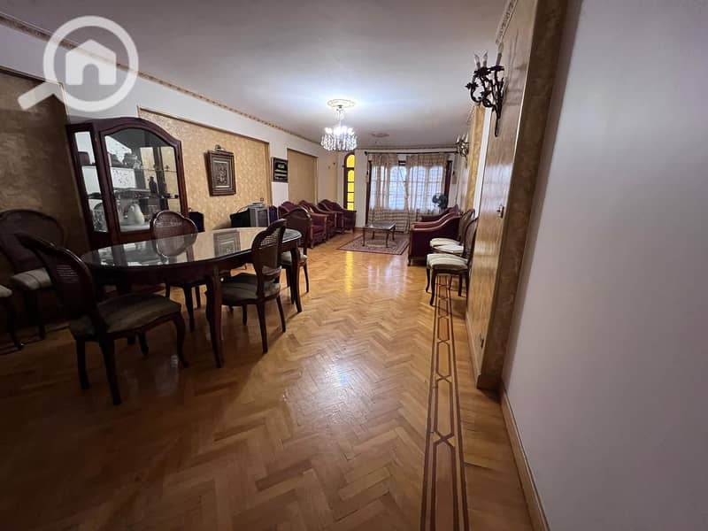 5 c7cd7ee5-1d5e-4fc9-99cc-6c962236c392. jpg