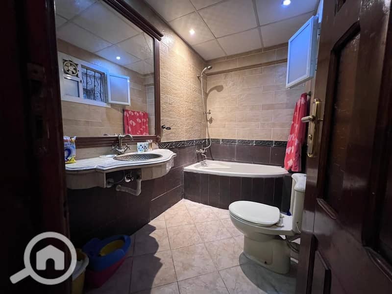 11 72e1bd23-b304-4675-883b-e273da24c3e9. jpg