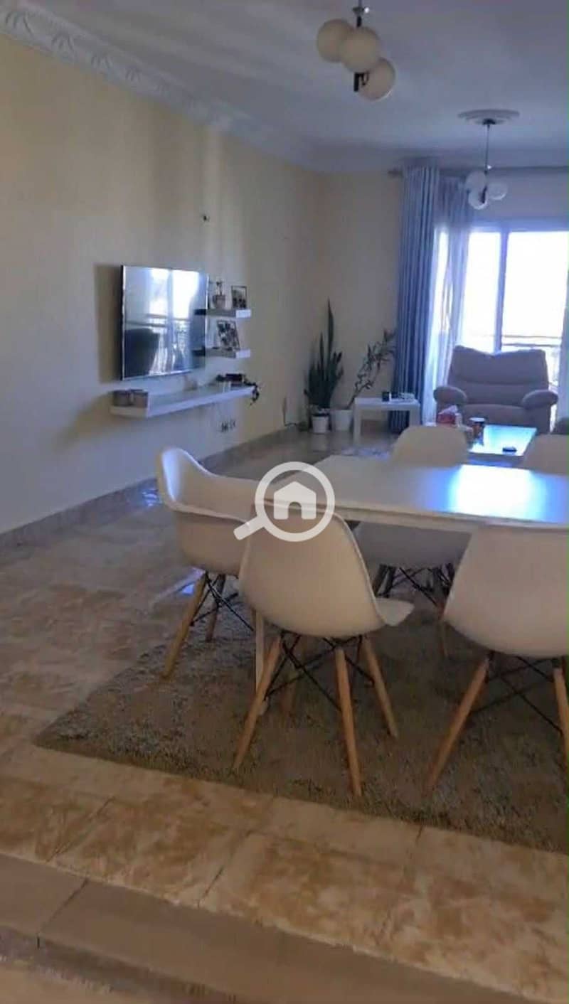 3 cf4c7c1f-e291-44e3-af51-83d959a4aefb. jpeg