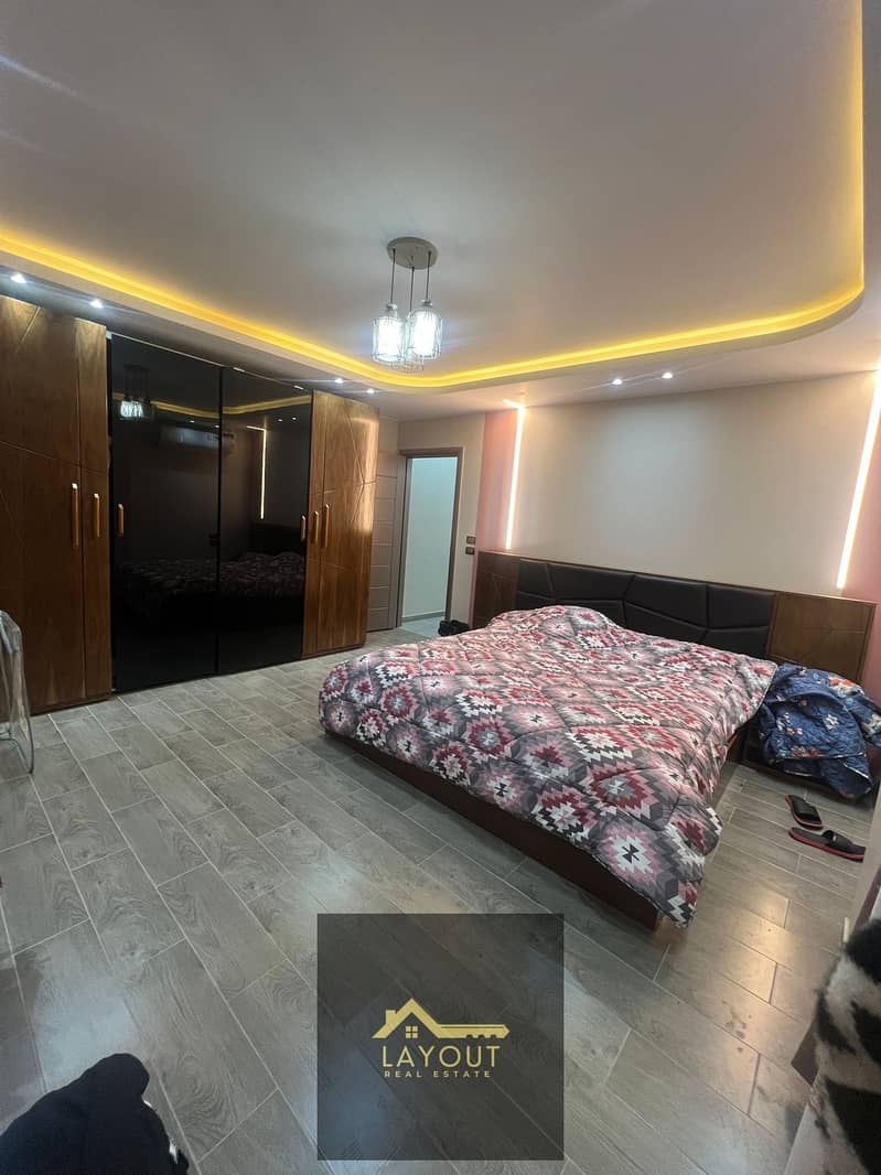 4 dc19e42e-122a-4638-8af2-13d4148cf709. jpg