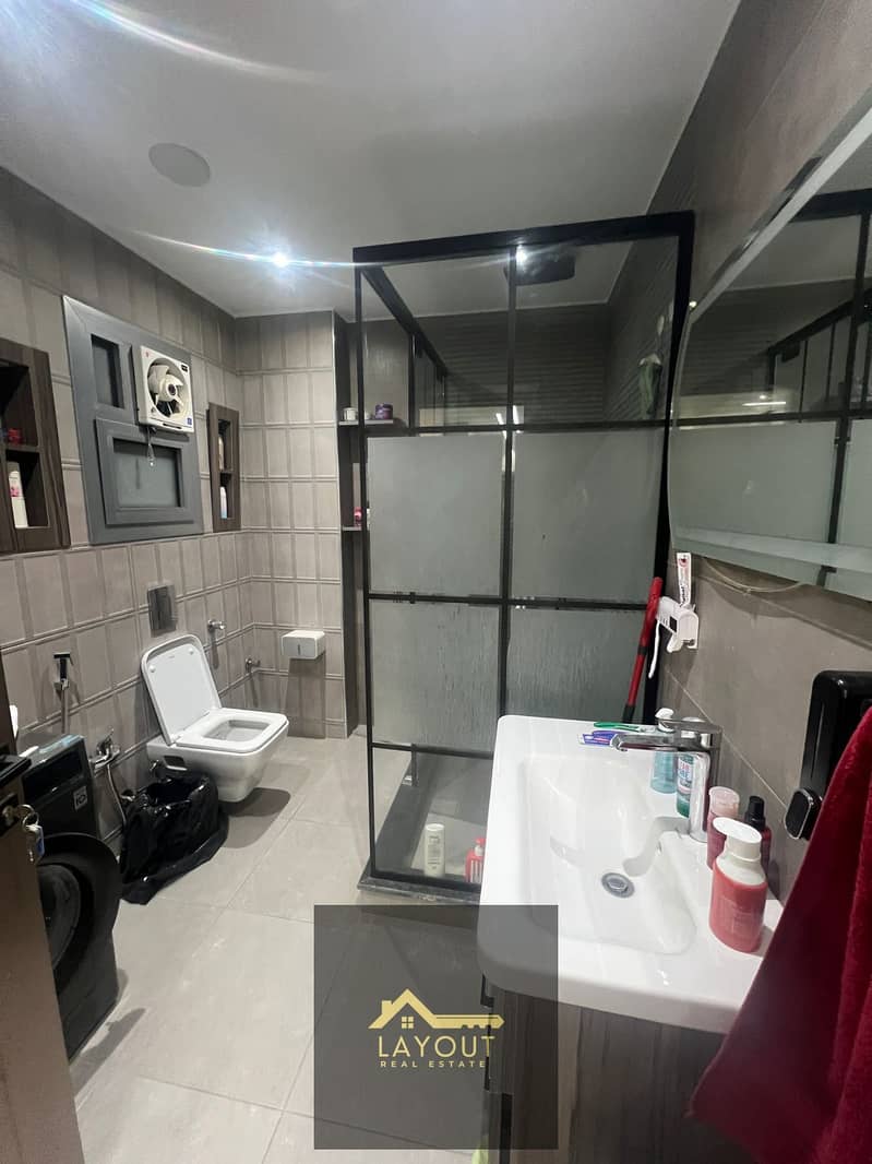 7 dd0ff8c6-804e-4594-b54d-eace5db390e9. jpg