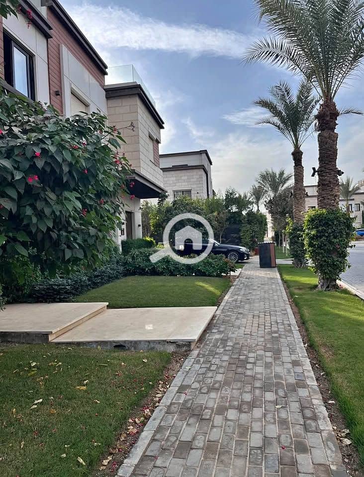 13 596070761_773711845128165_5188497442605031225_n. jpg