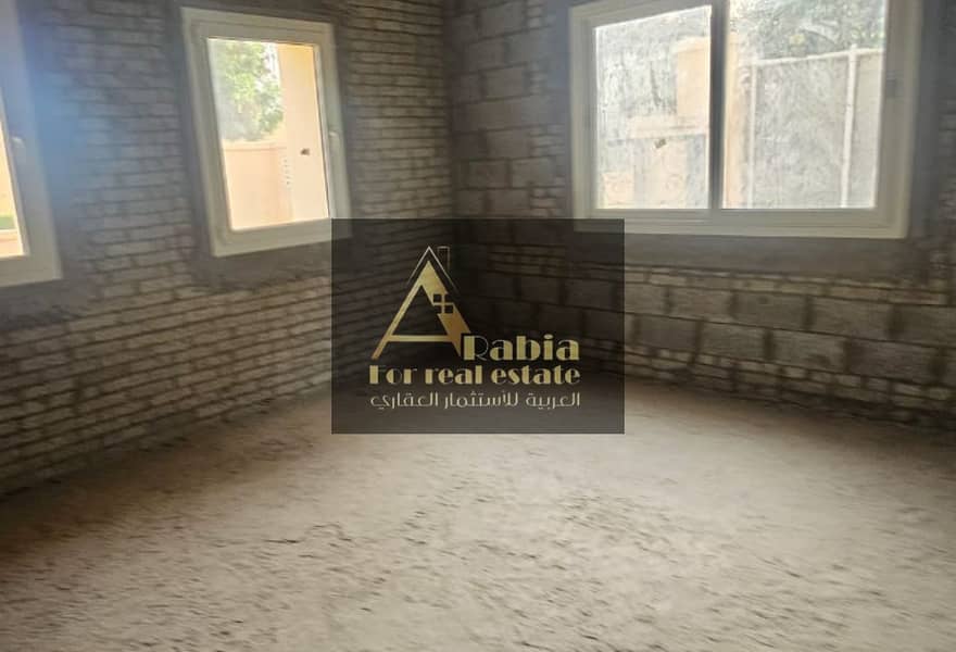 11 f092cc39-f443-4499-83cd-0ff71824063a. jpg