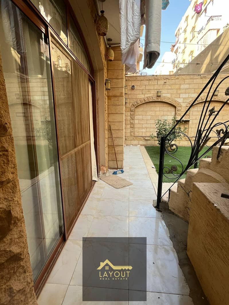 5 bacf04e0-2a2d-47f7-9525-e30205199e9a. jpg