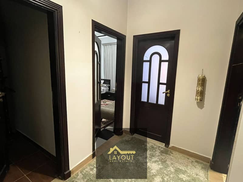 10 8a02af30-9854-4a77-9f6b-f14248bc426f. jpg