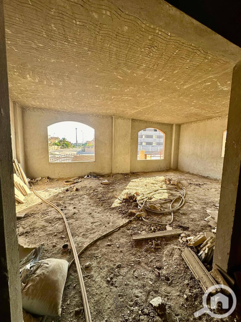 2 bcdc1921-f497-42dc-a096-b1d5b29c3456. jpg