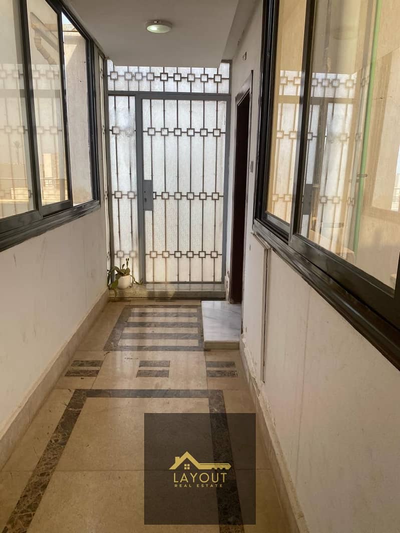 3 d80264b5-fd33-4346-bdd7-fcc347a05a86. jpg