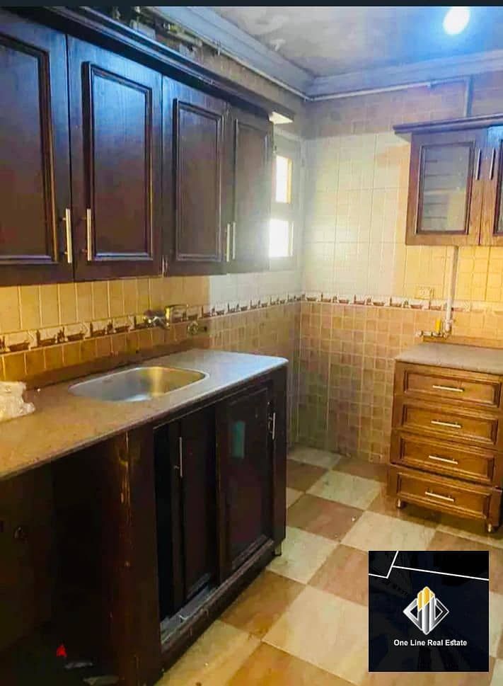 7 2b5924e5-7dc2-4c30-8e09-b634958da1fd. jpeg