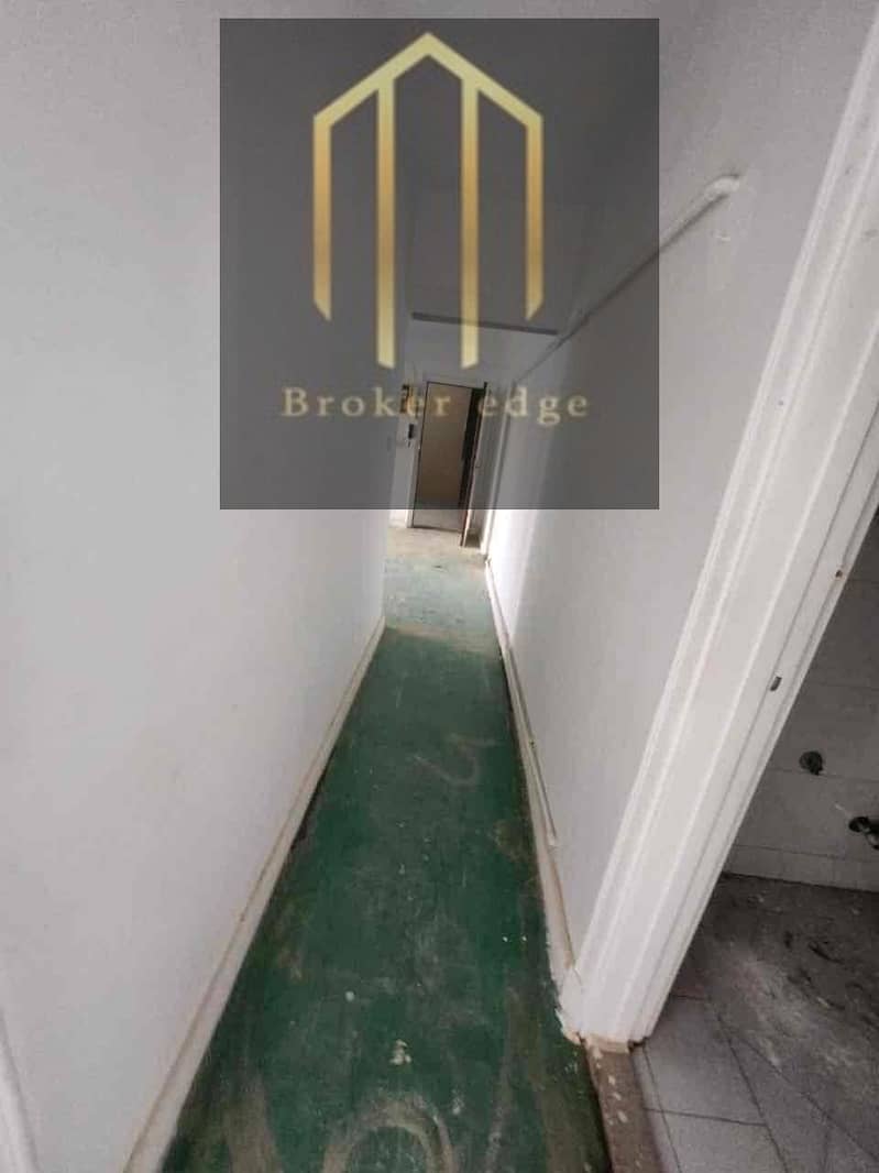 6 4490a544-68ca-40e5-86dc-6980d2bbb3ff. jpg