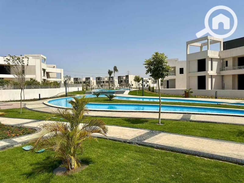 2 73c6bae2-308c-446b-8736-653aed04b7de. jpg