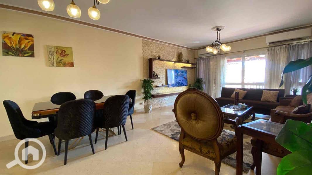 5 94d558e4-8b3f-4d14-8831-2f81958fad8e. jpg