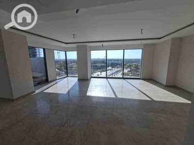 شقة 4 غرف نوم للايجار في الشيخ زايد، الجيزة - 1000360059. jpg